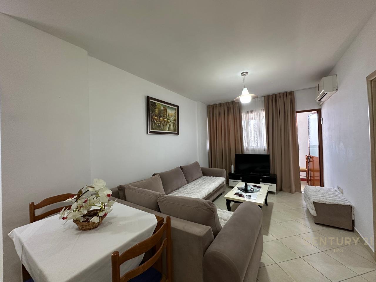 Apartament 1+1 me qera tek Kompleksi Grand, Tregu Elektrik!