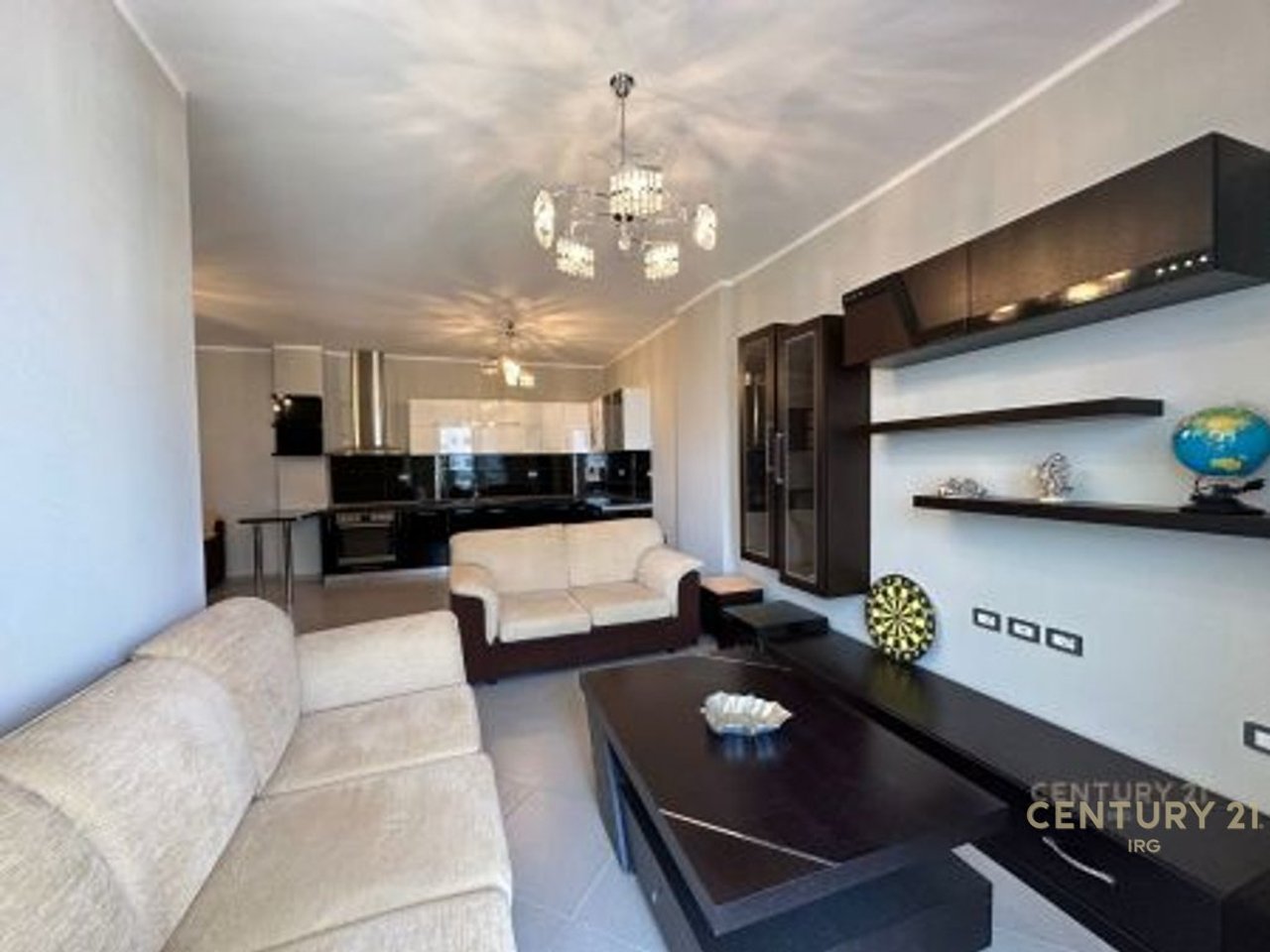 Apartament 2+1 per Qira prane Marinaj Hotel, Unaza e Re!