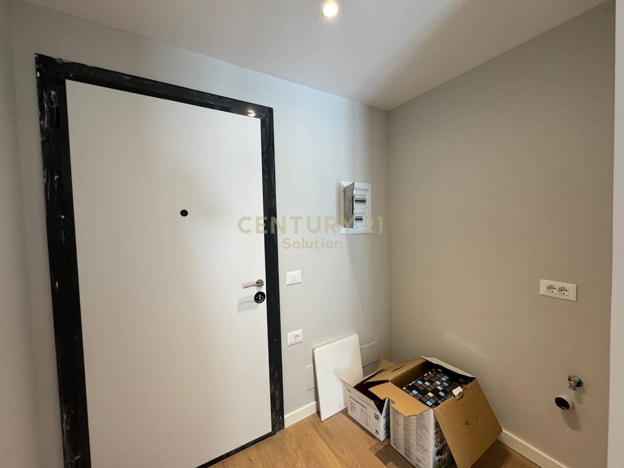 APPARTAMENTO IN AFFITTO 2+1+2 POSTI AUTO A KODRA E DIELLIT 2 RESIDENCE!