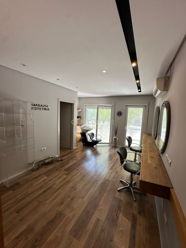 Don Bosko, Vizion Plus - Jepet Qender Estetike Me Arredim Modern Dhe i Detajuar 100m2