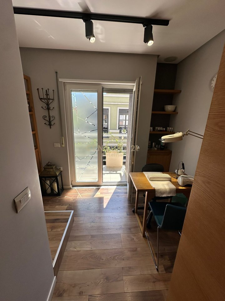 Don Bosko, Vizion Plus - Jepet Qender Estetike Me Arredim Modern Dhe i Detajuar 100m2