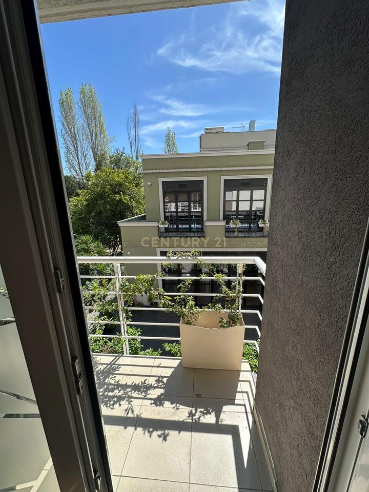 Don Bosko, Vizion Plus - Jepet Qender Estetike Me Arredim Modern Dhe i Detajuar 100m2