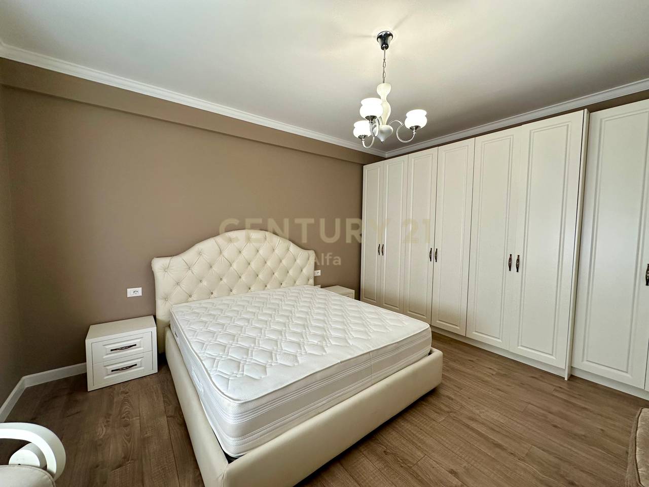 QIRA, APARTMENT 3+1+2 with PARKING SPACE, BOTANICAL GARDEN‼️