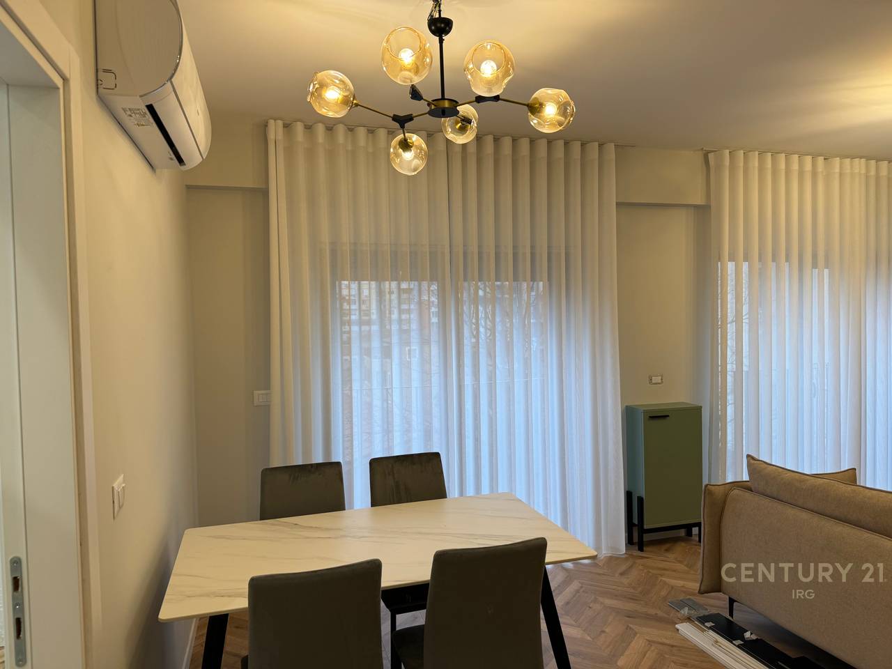 SHITET APARTAMENT 1+1 TEK KISHA KATOLIKE, RR. KAVAJES | 23,000,000 ALL