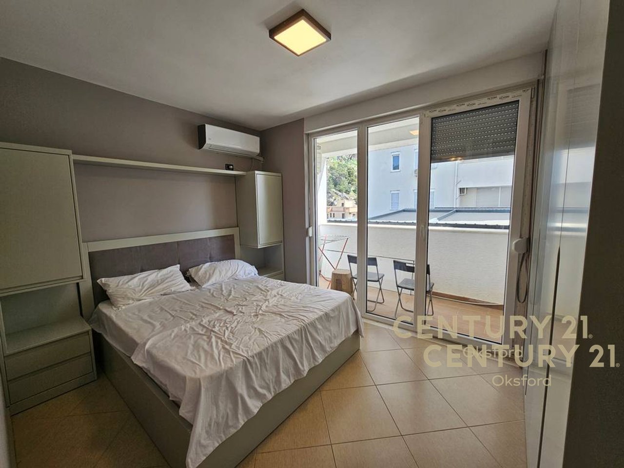 SHESIM DY APARTAMENTE 2+1+2 dhe 1+1 NE SHENGJIN 100 METRA LARG DETIT !