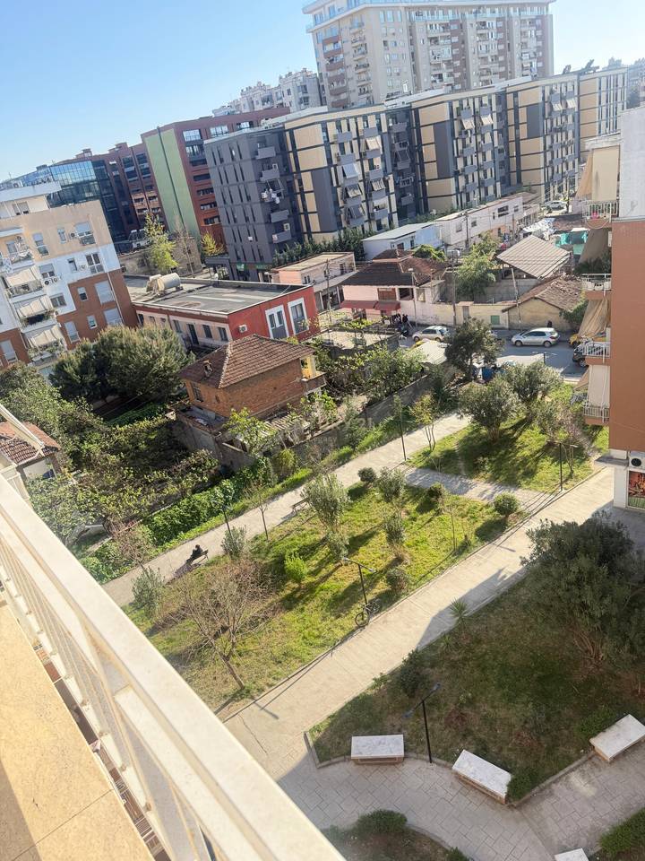 Appartamento 2+1+ripostiglio in affitto nel Complesso Gener 2