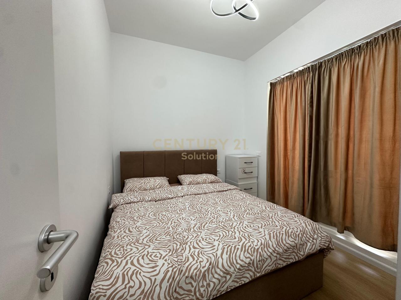 APARTAMENT 1+1 PER QIRA TEK KOMPLEKSI MANGALEM!