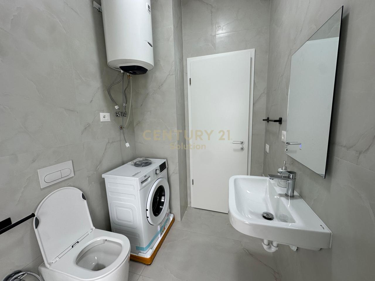 APARTAMENT 1+1 PER QIRA TEK KOMPLEKSI MANGALEM!