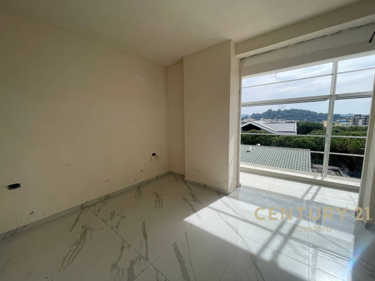 1+1 Apartament për Shitje në Golem