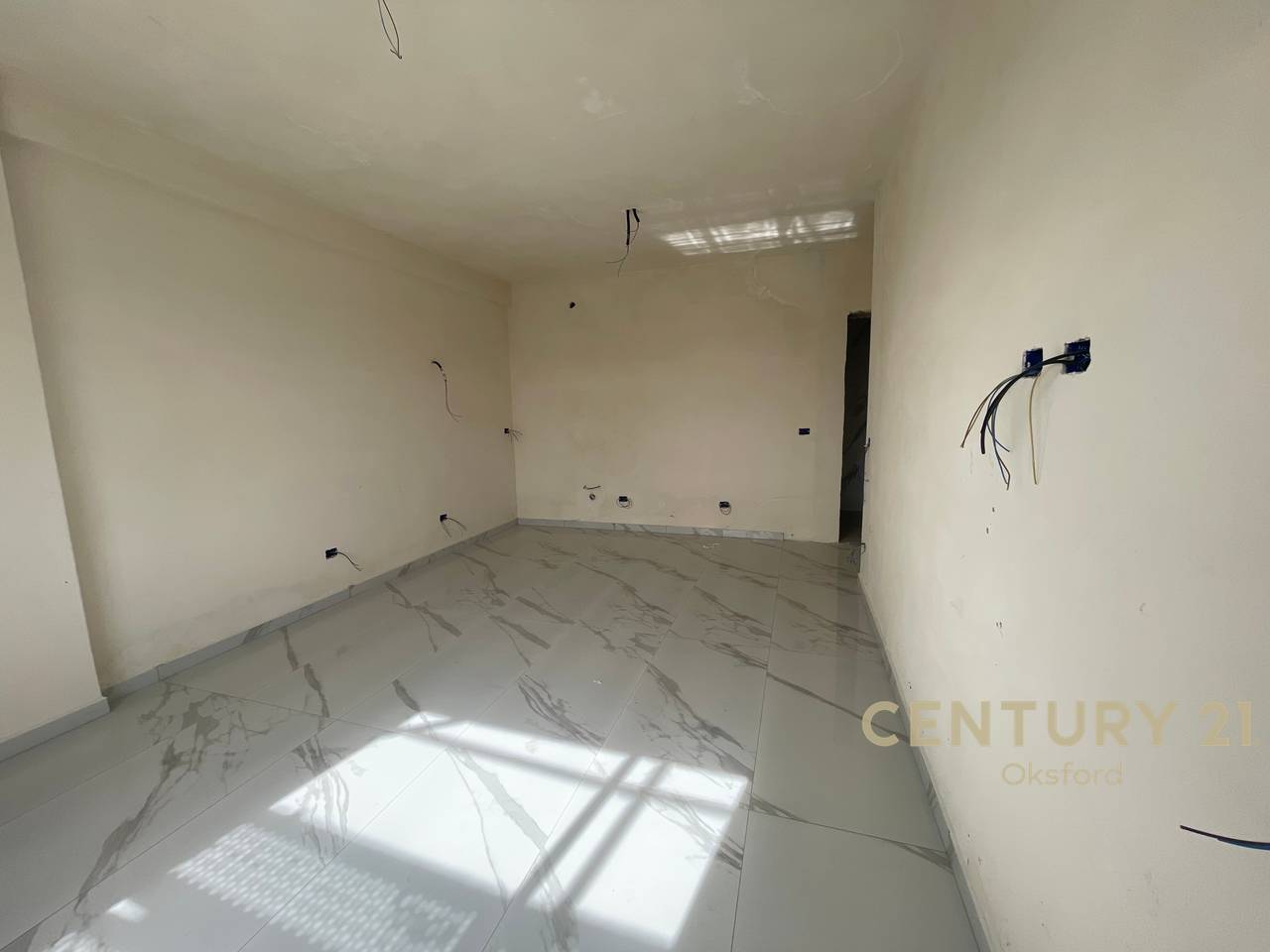 1+1 Apartament për Shitje në Golem