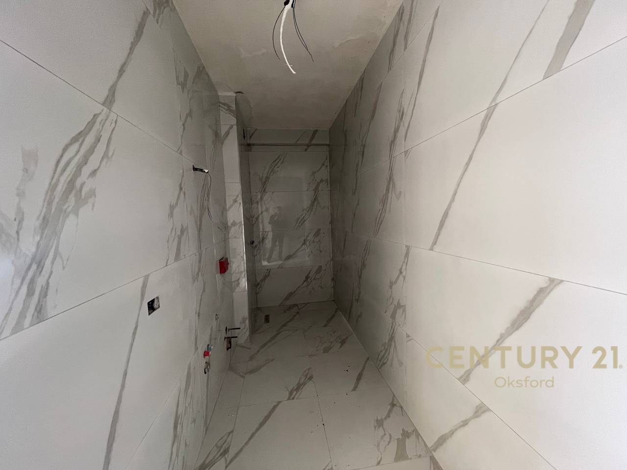 1+1 Apartament për Shitje në Golem
