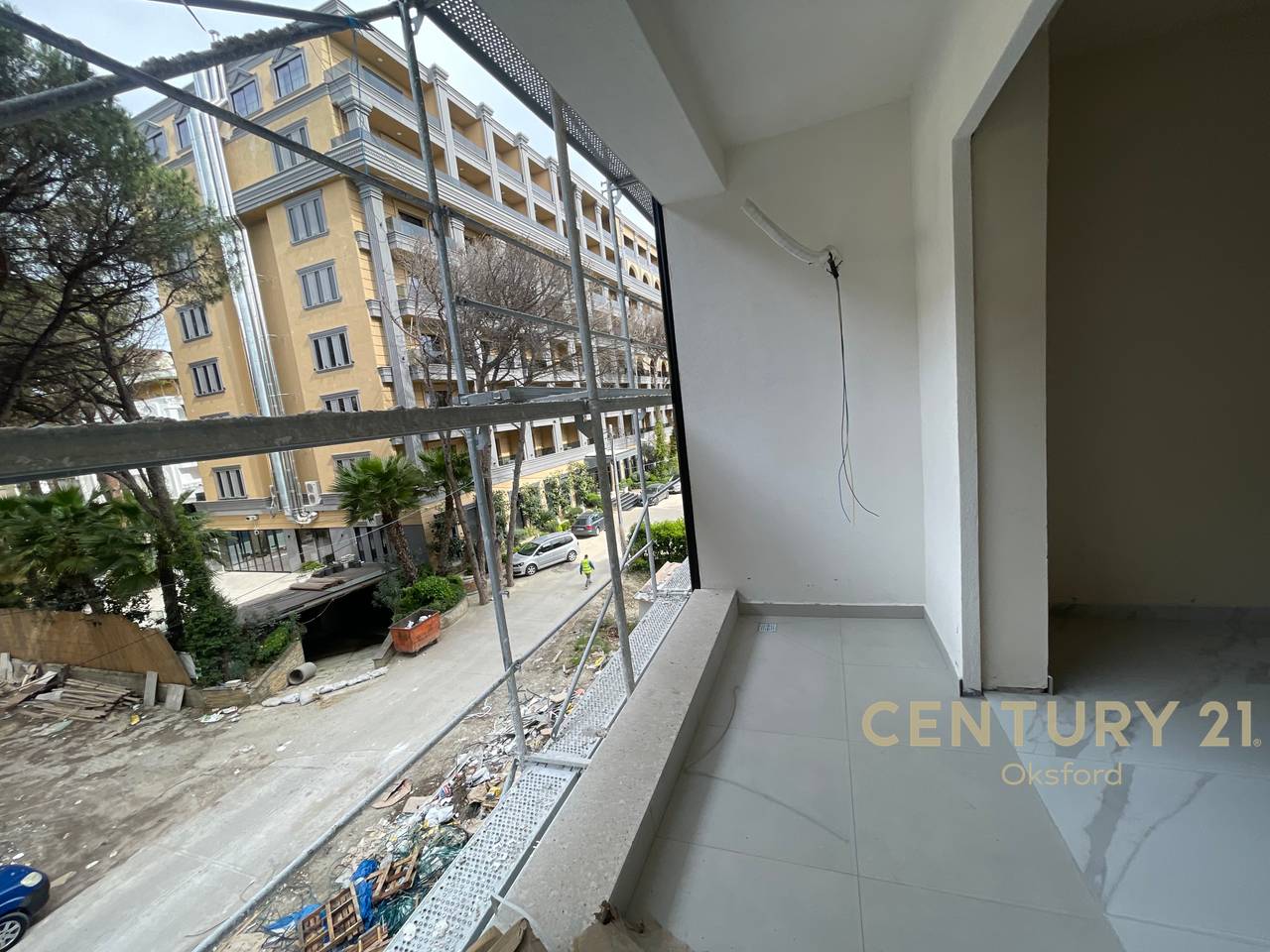 1+1 Apartament për Shitje në Golem!!