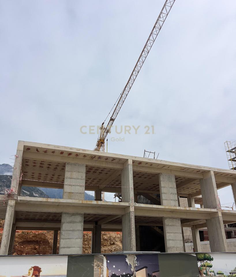 Apartment 1+1 at Residence "Square Village" Dhërmi