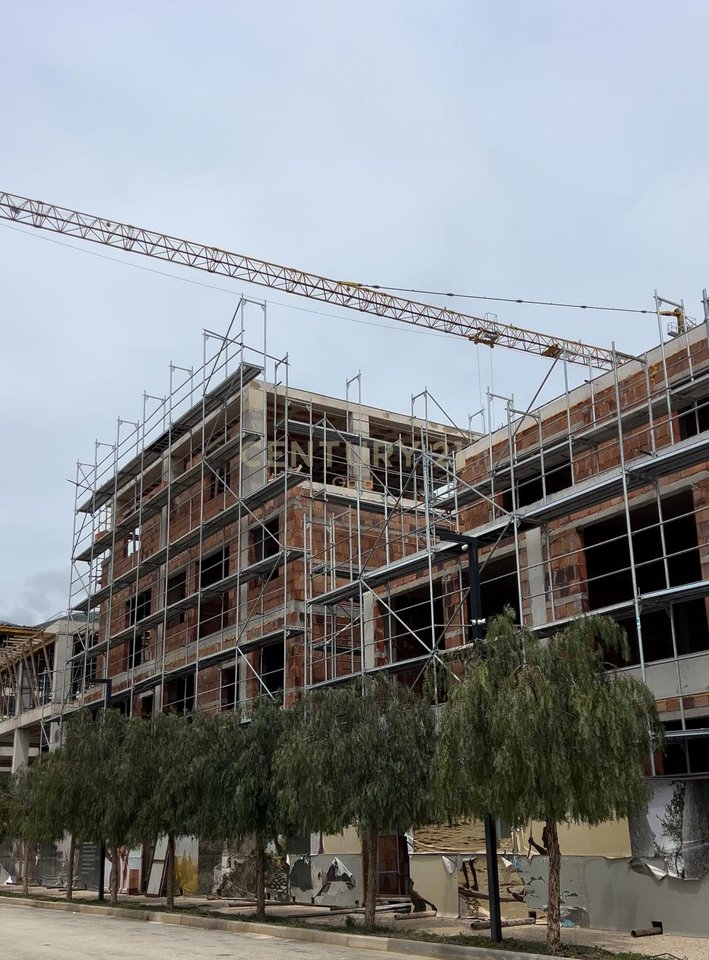 Apartment 1+1 at Residence "Square Village" Dhërmi