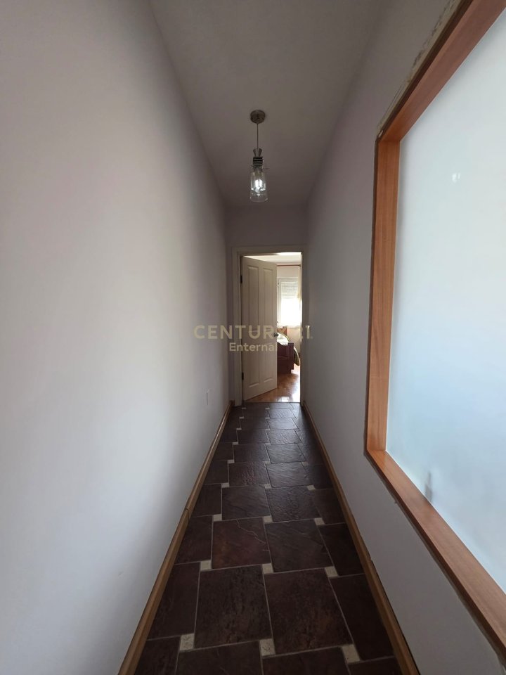 Appartamento 3+1+2 in vendita a Lapraka, complesso 'Gin Tash'