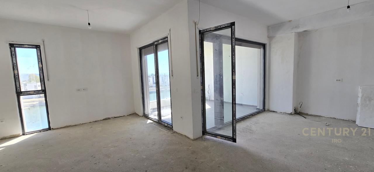 APARTMENT 2+1+2 WITH VIEW OF THE MARINA AT TURQUOISE MARINA!