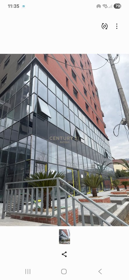 UNITÀ COMMERCIALE IN AFFITTO!