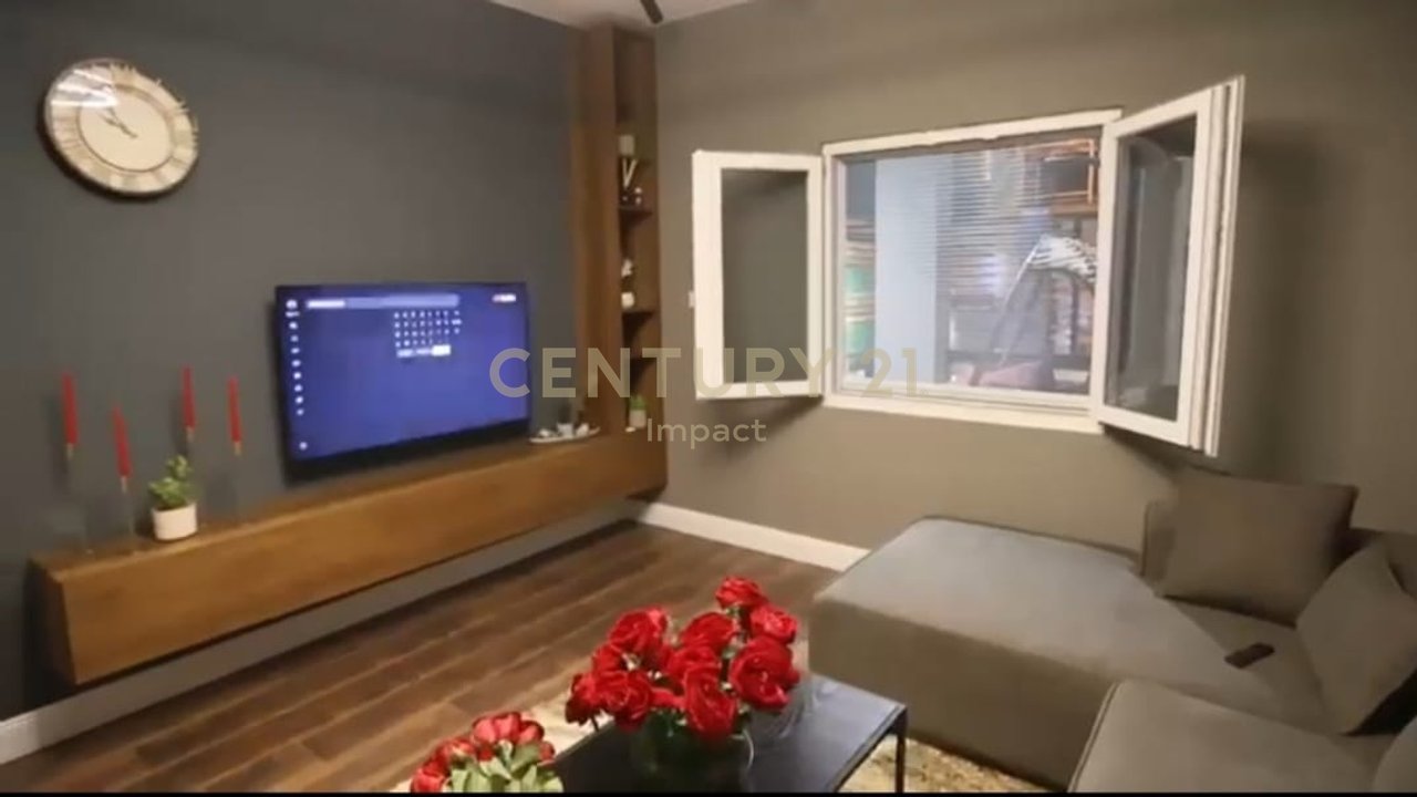 Vilë 1+1 Për Shitje në Don Bosco, Tiranë - 175,000€ !