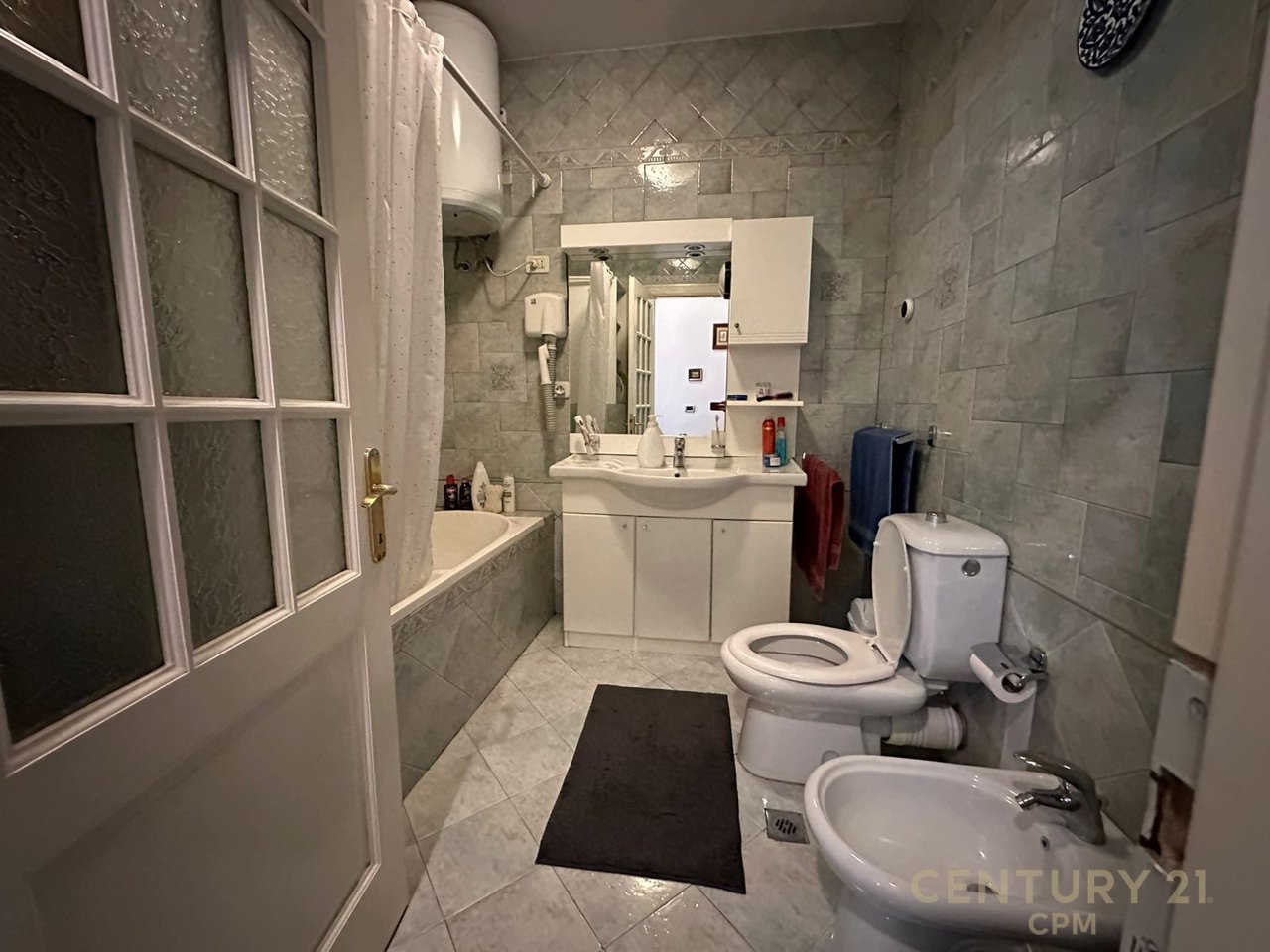 Appartamento 2+1 in affitto in Via Kavaja!