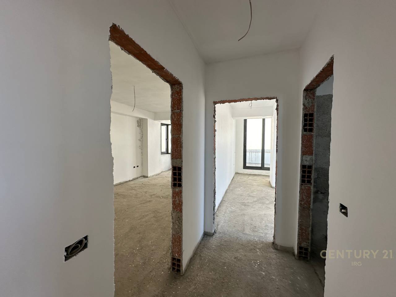 Attico in vendita con terrazza di 192 m2 a Yzberish!