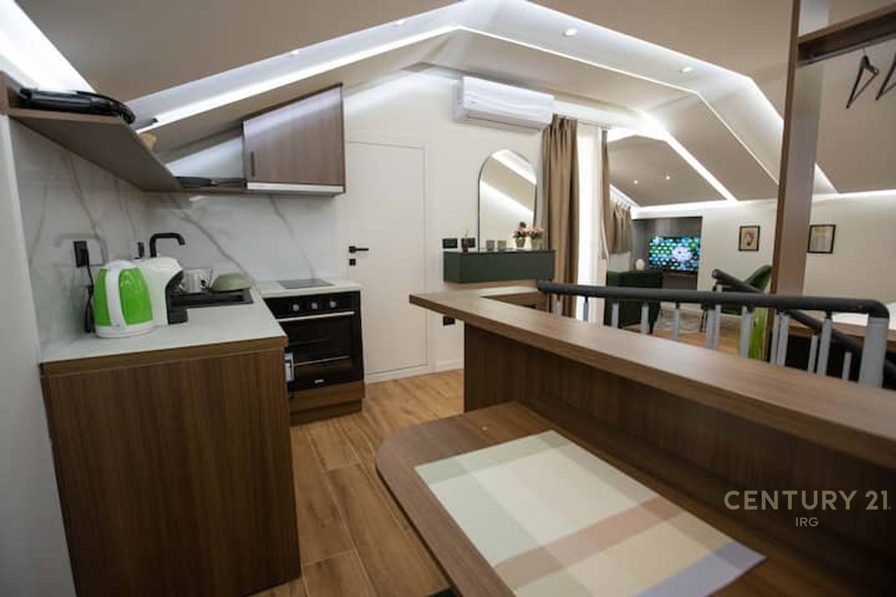 Jepen me Qira 2 Studio në Bllok – Airbnb Ready, Full Book & Smart Home