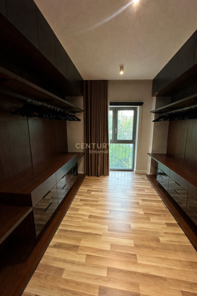 ATSH, Ministero della Giustizia - Appartamento 1+1 in Affitto Arredamento di Lusso + Parcheggio