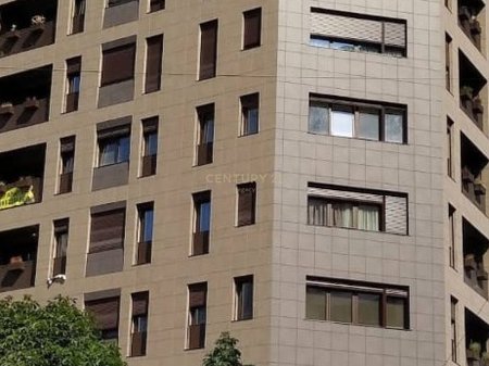 🏡 Appartamento 1+1 in Affitto – RRUGA E BARRIKADAVE – CENTRO, TIRANA! 1.000 € /Mese