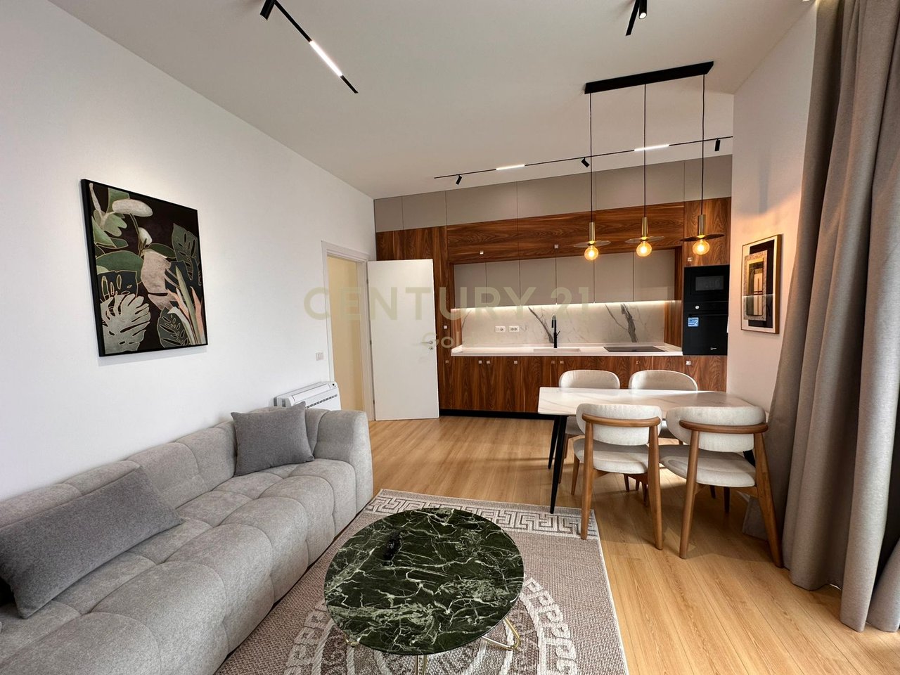 APPARTAMENTO PREMIUM 2+1+2 IN AFFITTO, APPENA ARREDATO CON POSTO AUTO