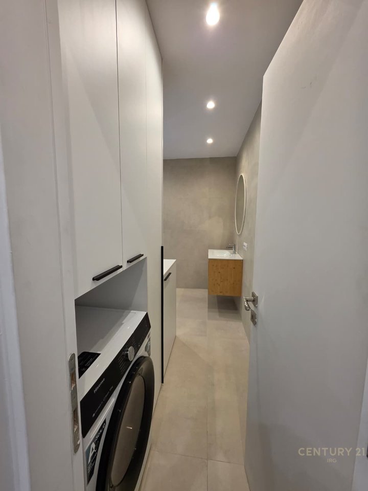 Apartament 1+1 me Post Parkimi modern per qera Te Kodra Diellit 2!