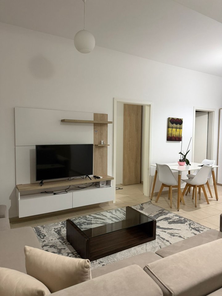 Apartament 1+1 Me Qira në Ali Demi, Tiranë.