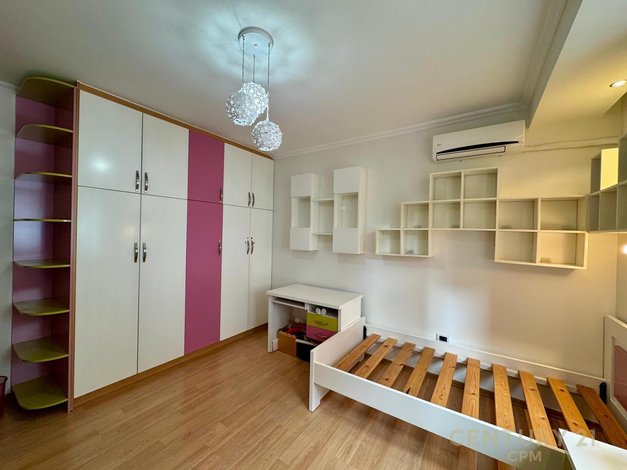 DUPLEX 3+1+2 IN VENDITA NELLA RESIDENZA KODRA E DIELLIT 1!