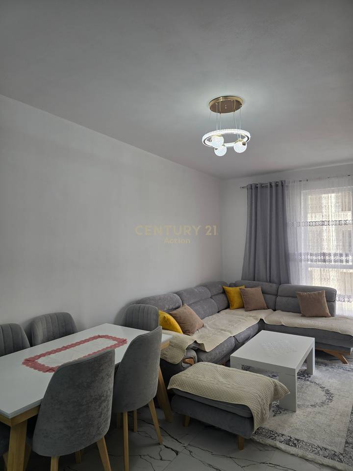 Apartament 2+1+2 Me Qira në Qendra Tregtare QTU, Tiranë | 91 m²!