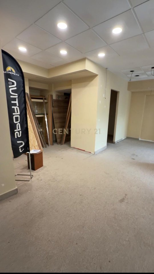 Per shitje Dyqan tek Taiwani - 600,000€ | 100 m²