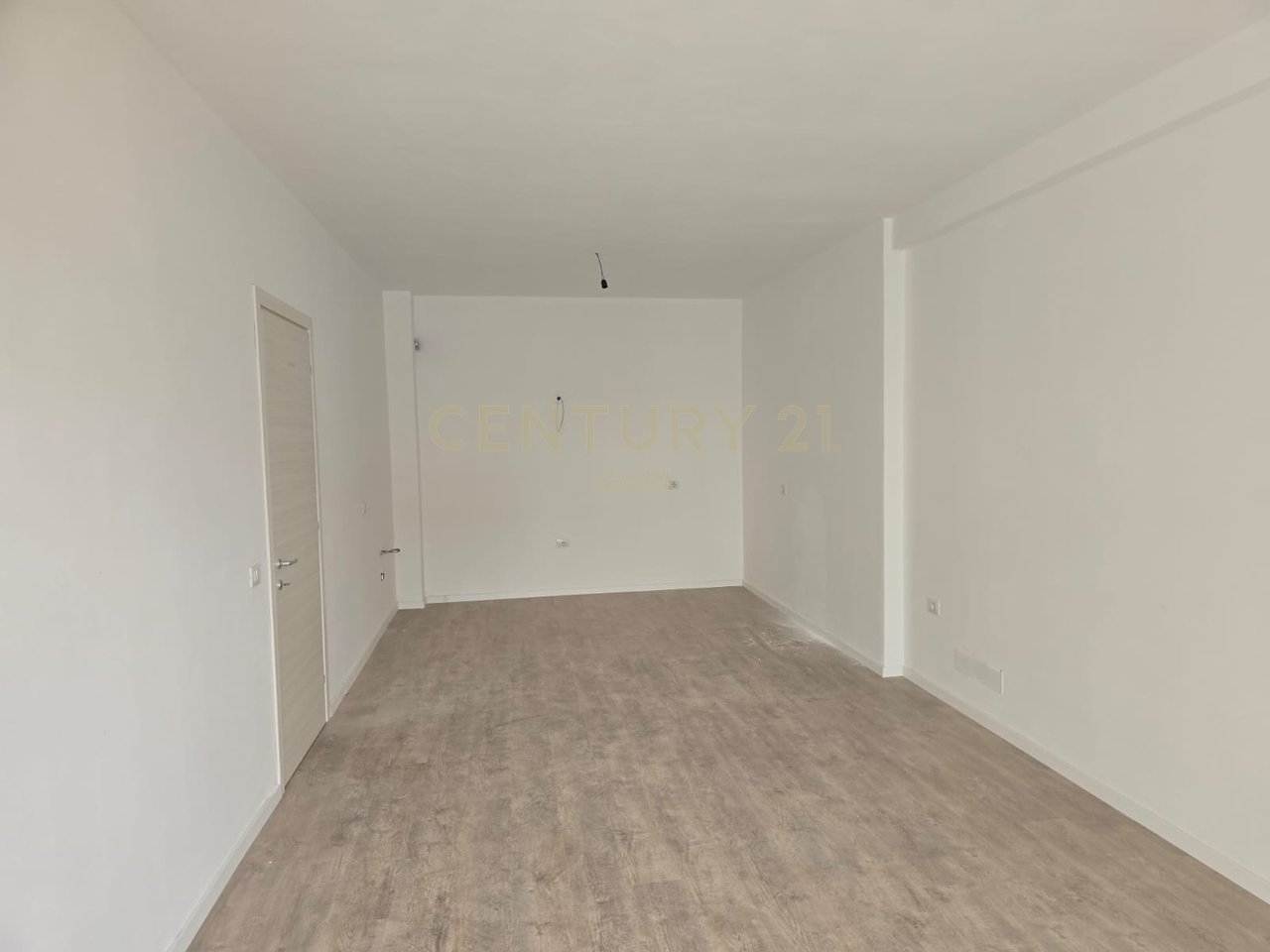 APARTMENT 2+1+2 FOR SALE IN COMPLEX E-88, LAPRAKE!