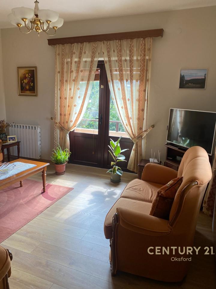 APPARTAMENTO IN AFFITTO 3+1 CON POSTO AUTO VICINO ALLA CITTÀ STUDENTESCA