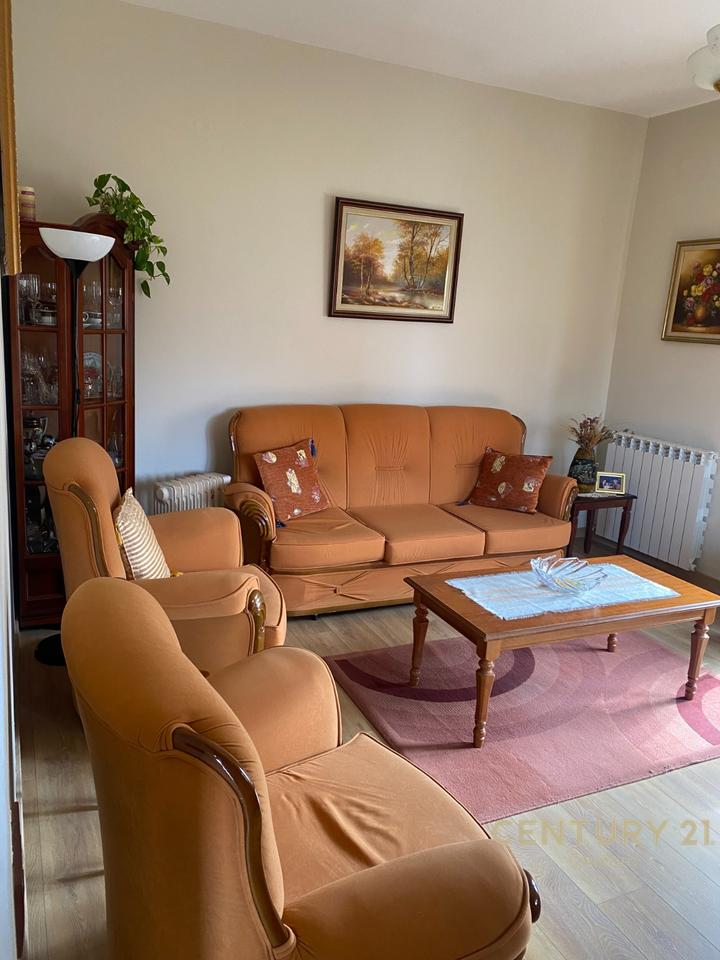 APPARTAMENTO IN AFFITTO 3+1 CON POSTO AUTO VICINO ALLA CITTÀ STUDENTESCA