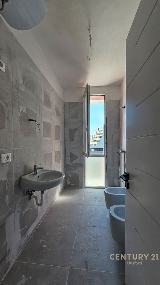 APARTMENT 3+1+2, FOR RENT NEAR 'PHARMACY 10'