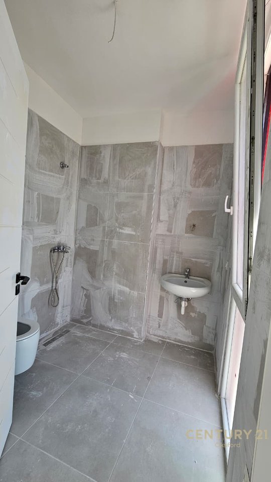 APARTMENT 3+1+2, FOR RENT NEAR 'PHARMACY 10'