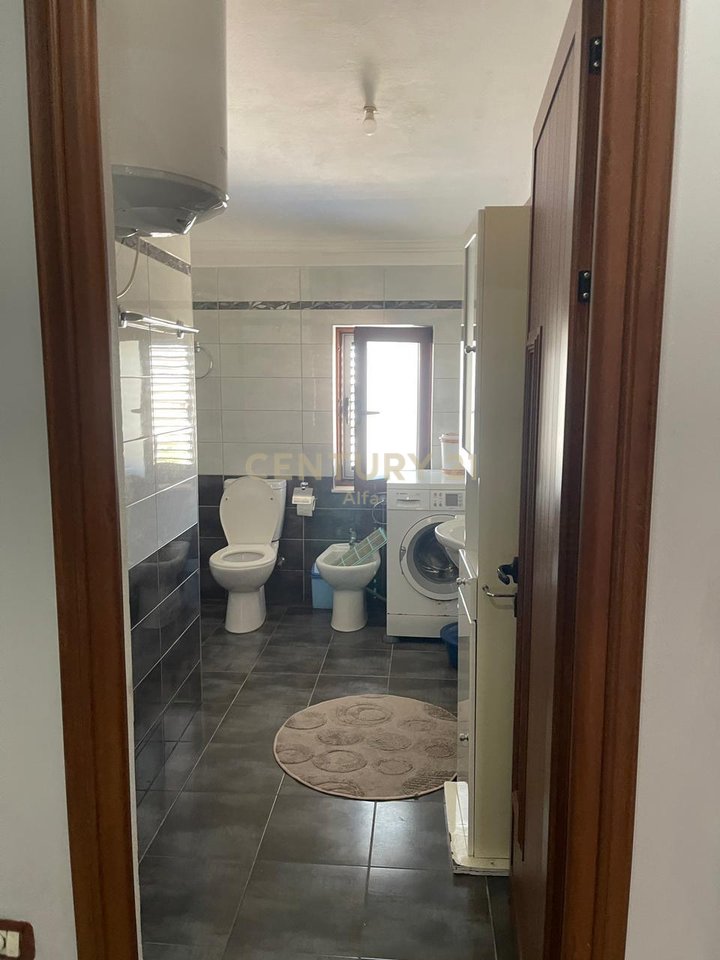 Apartament 2+1 për qira te Shkolla e Bashkuar!