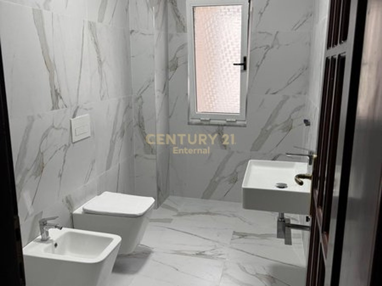 UFFICIO IN AFFITTO A WILLSON SQUARE