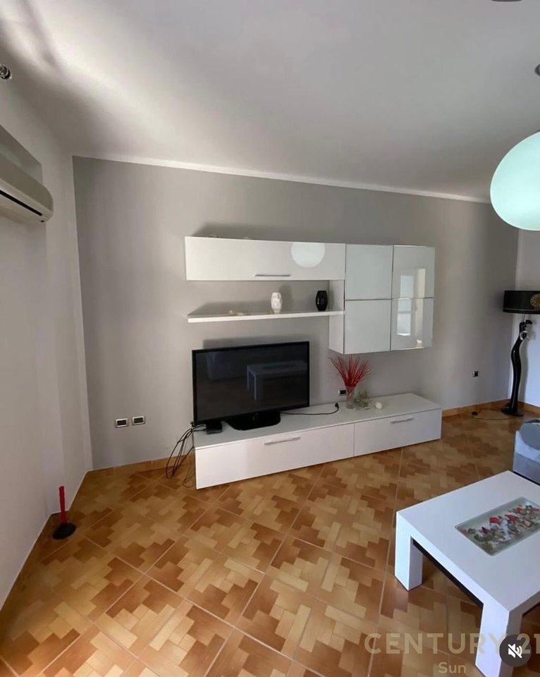 Apartament 2+1+2 në shitje pranë Rrugës së Cipajve, Vlorë