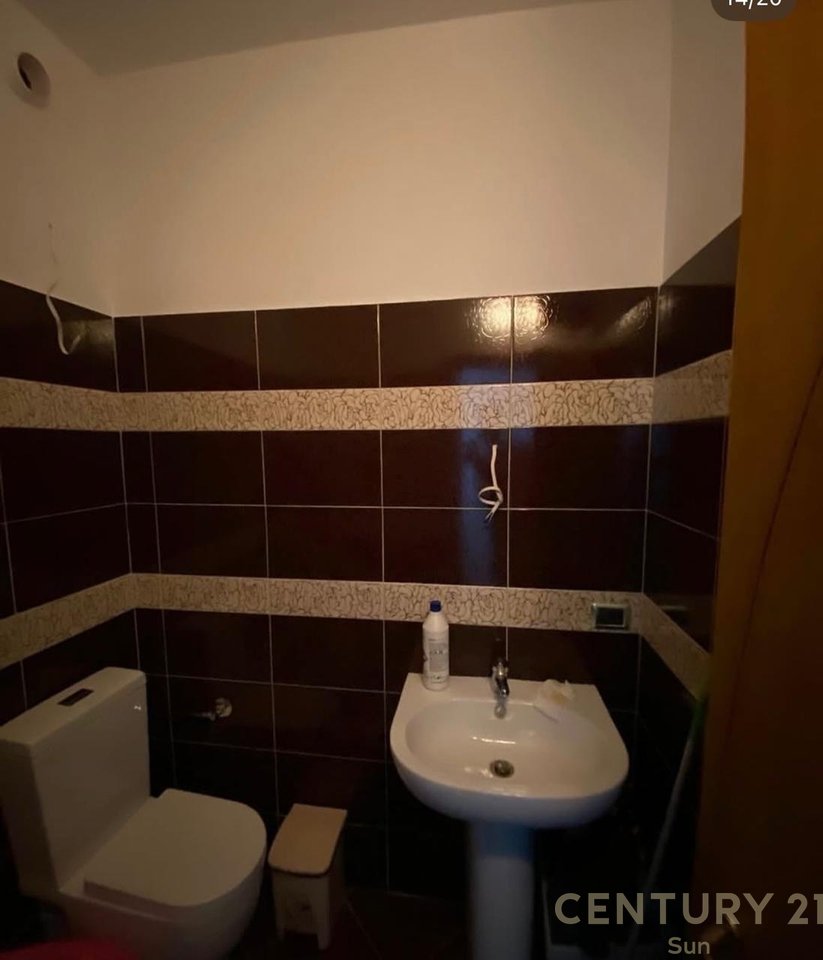 Apartament 2+1+2 në shitje pranë Rrugës së Cipajve, Vlorë
