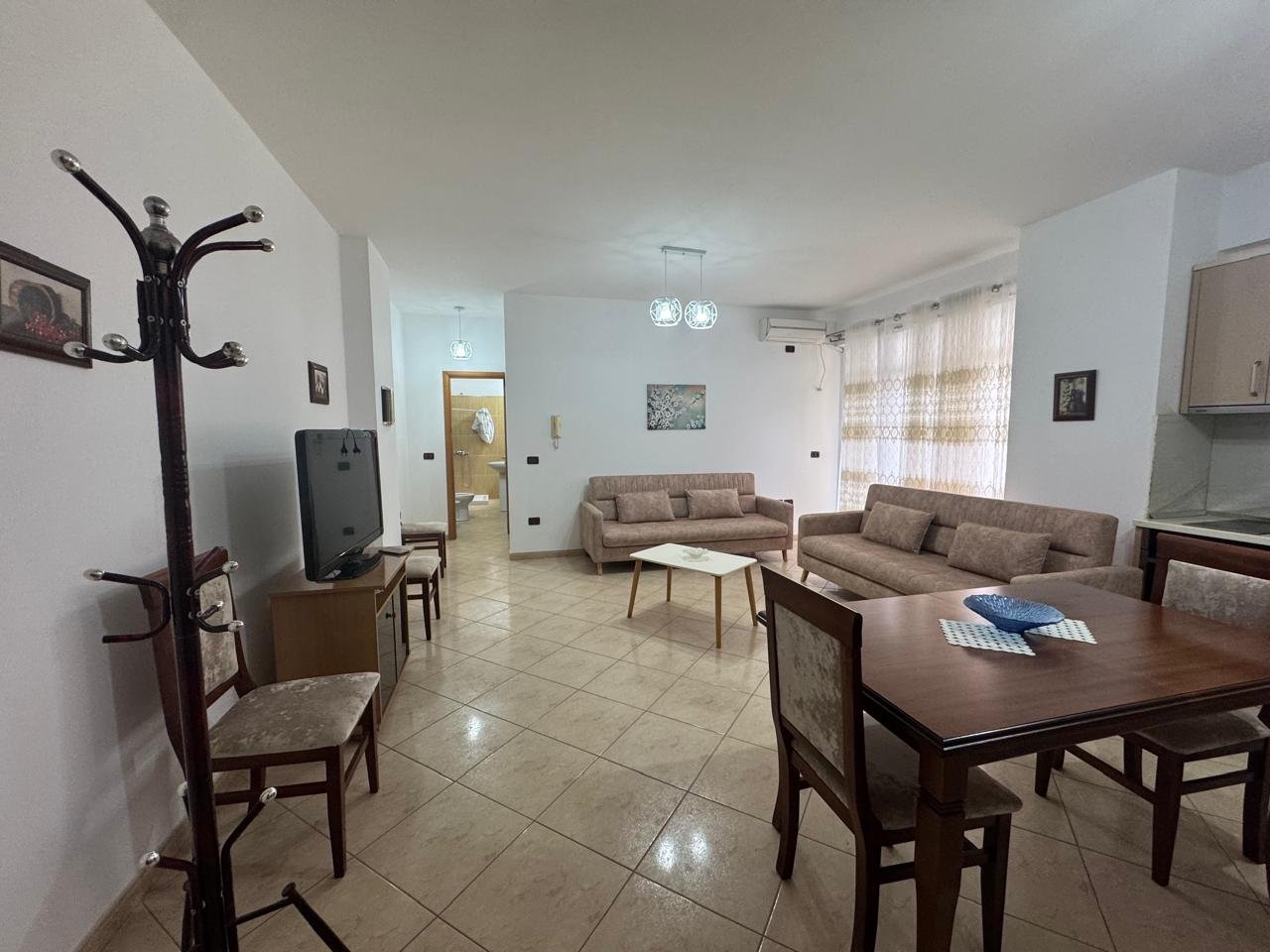 APARTAMENT 1+1 PER QIRA,PRANE SHKOLLES 'DRITA E DIJES'!