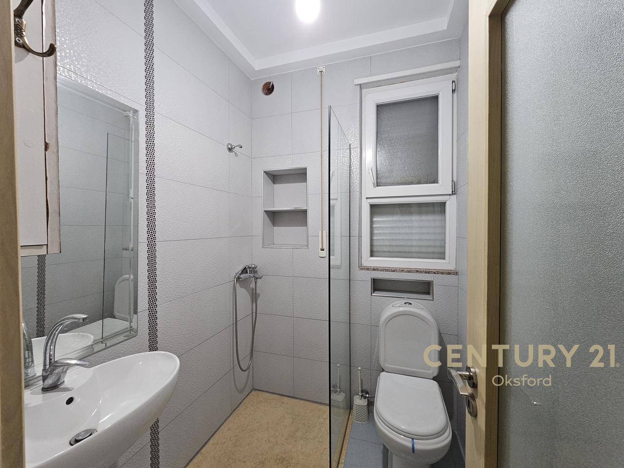 Shesim apartament 2+1+2 ne Misto Mame !