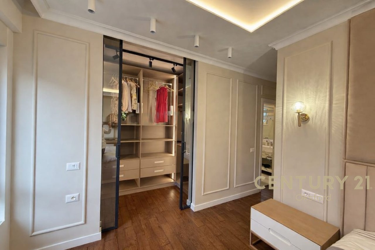 FOR RENT 3+1+2 APARTMENT WITH PARKING NEAR THE DRY LAKE FZ!