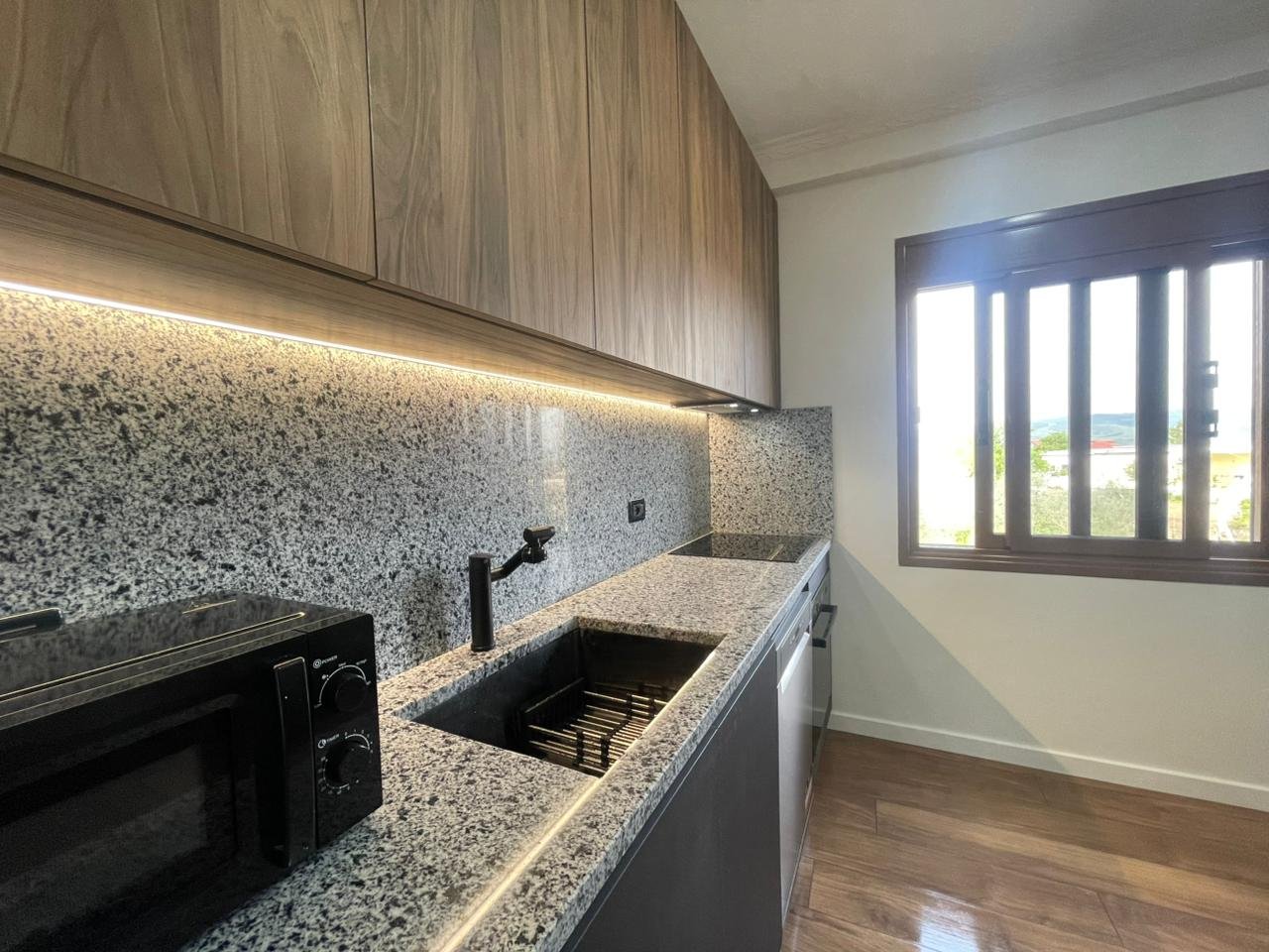 VILLA IN AFFITTO A RISILI-VLORE!