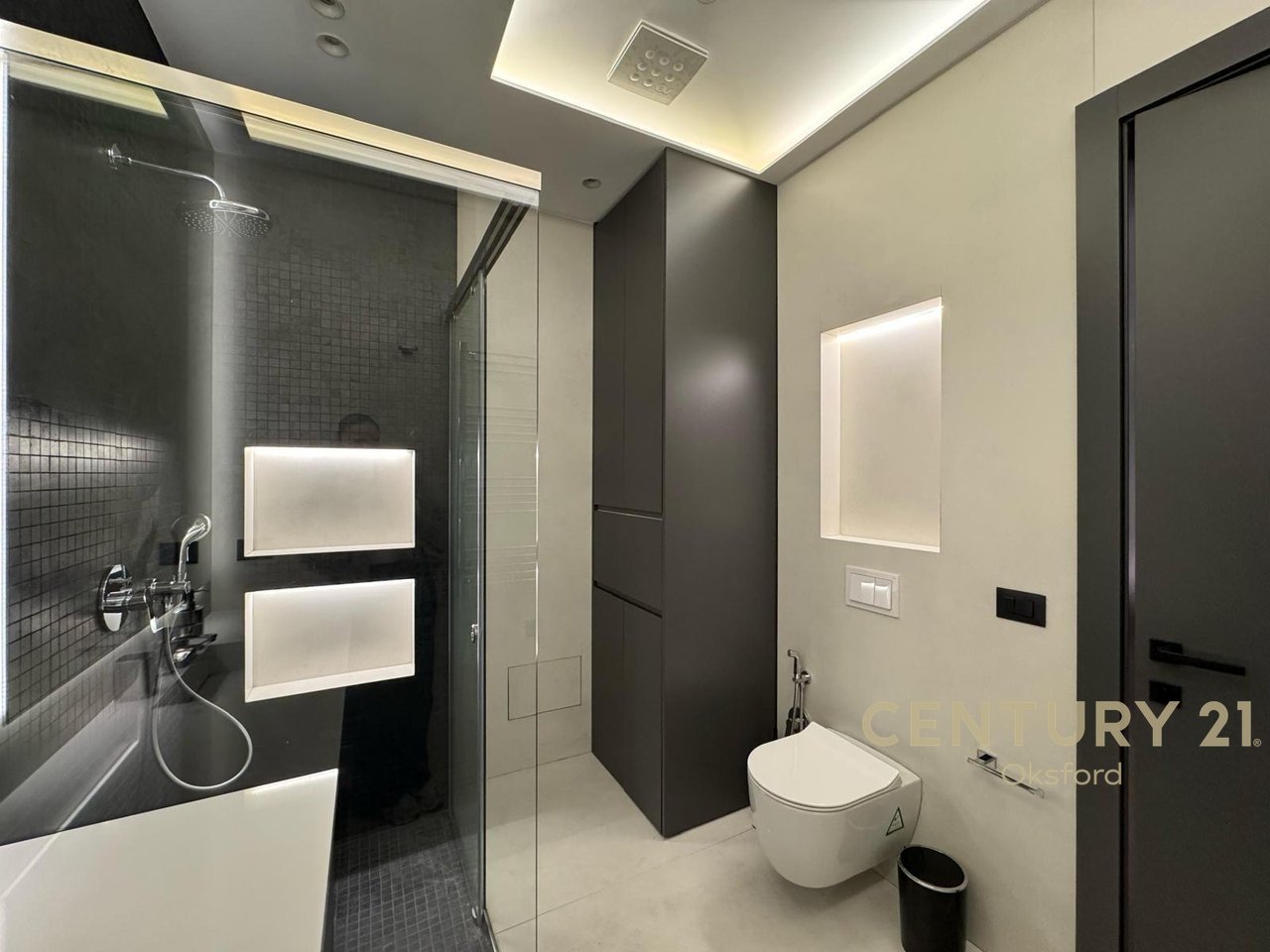 Apartament per qira 1+1 i mobiluar, tek Kompleksi "Deliorgji"!