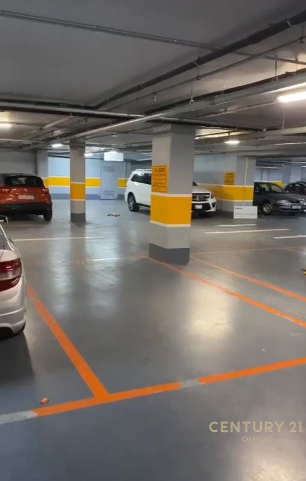 I rent a parking space, at the "Deliorgji" Complex!