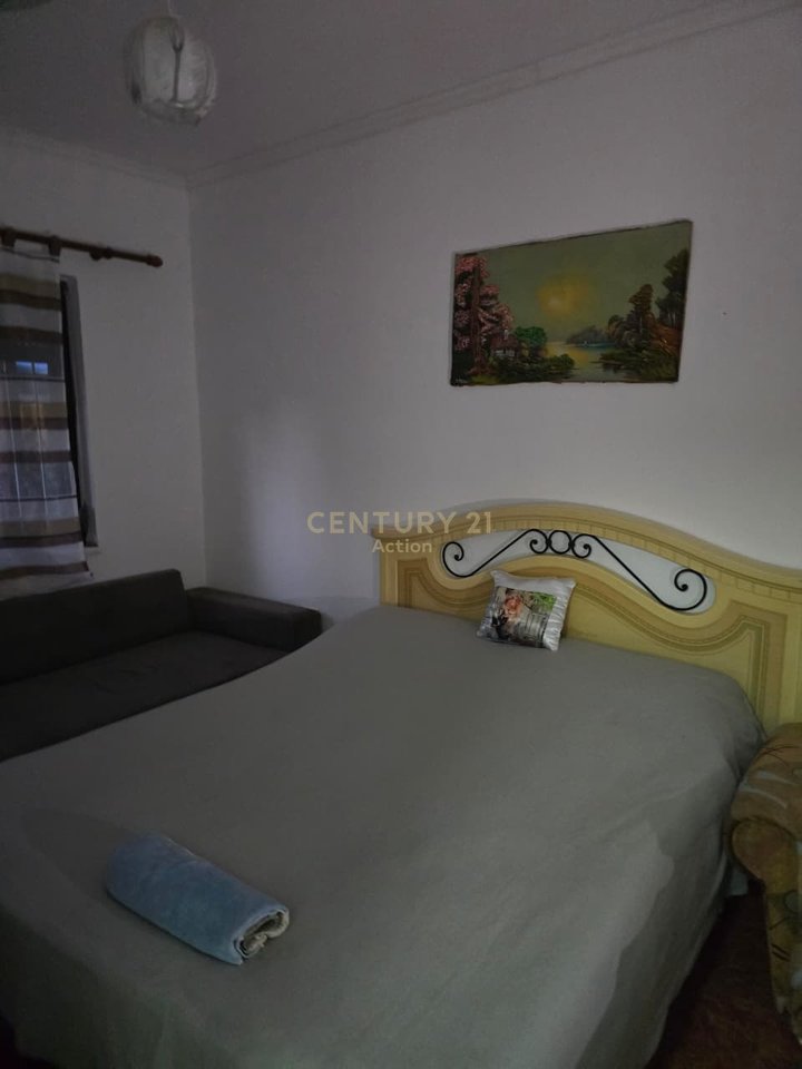 Apartment 1+1 for rent in Golem!
