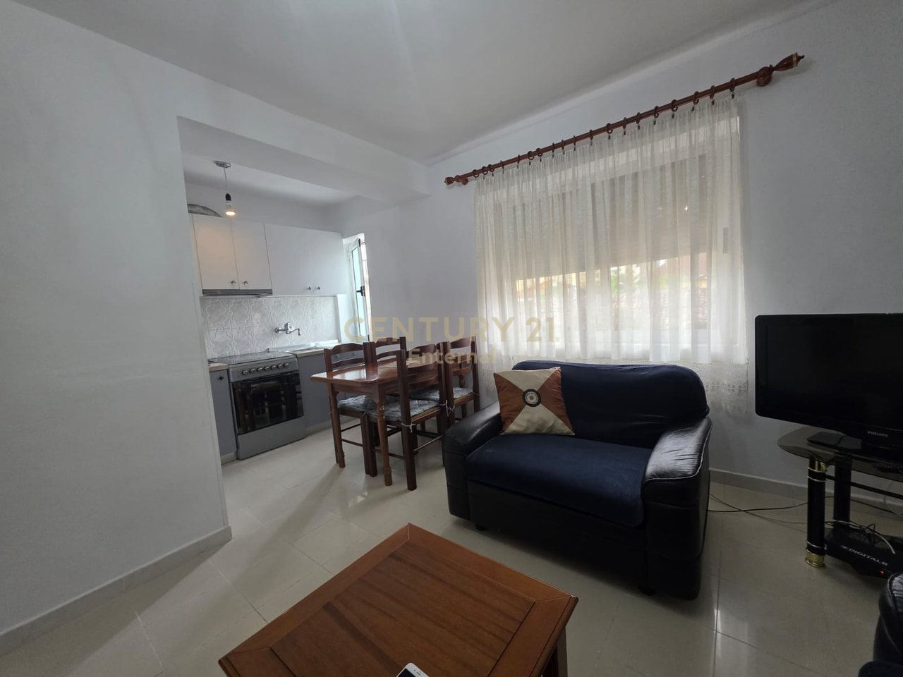 1+1 Apartment for Rent in the Brryli Area